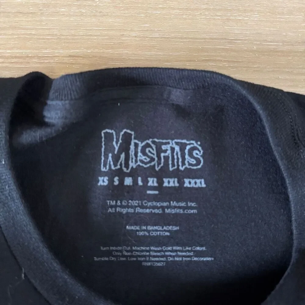 Incubus Black Shirt Octopus In A Skull Graphic Misprint Misfits Tag Size XL Band - Picture 3 of 4